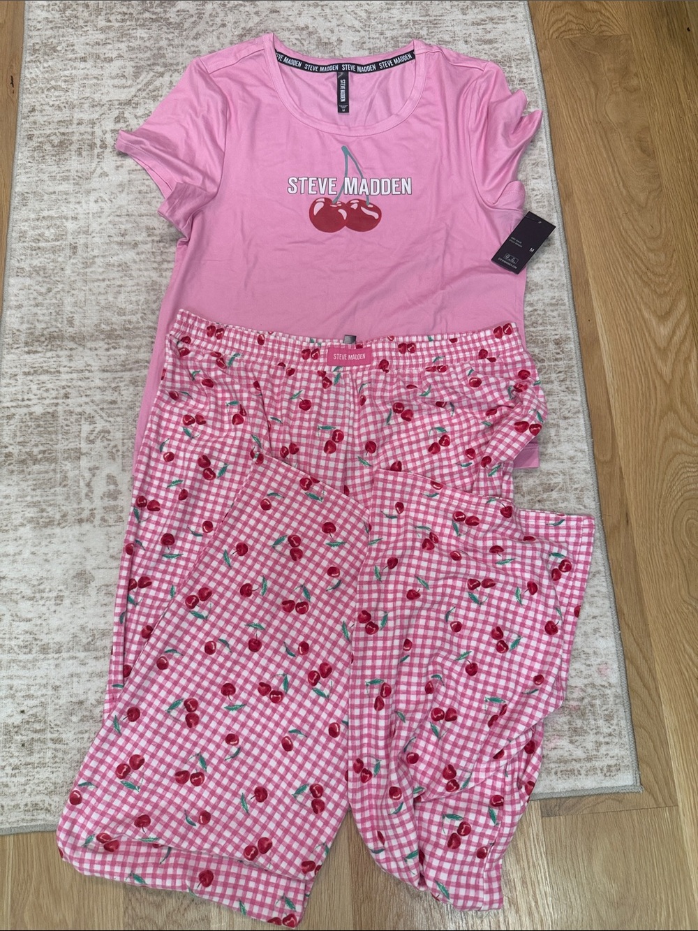 Steve Madden Pink Cherry Lounge Set
